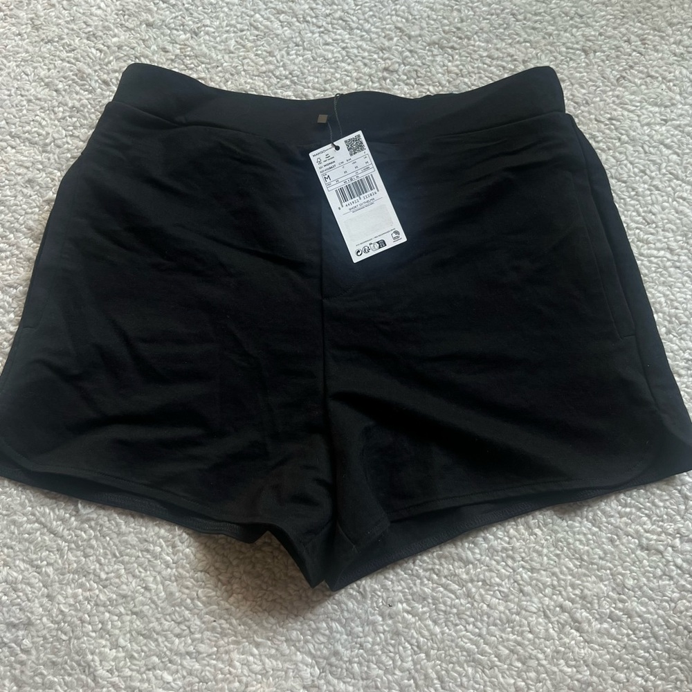 NWT Mango M Thelma shorts